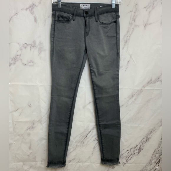 FRAME Le Skinny De Jeanne Raw Distressed Hem - J46 - Picture 1 of 11